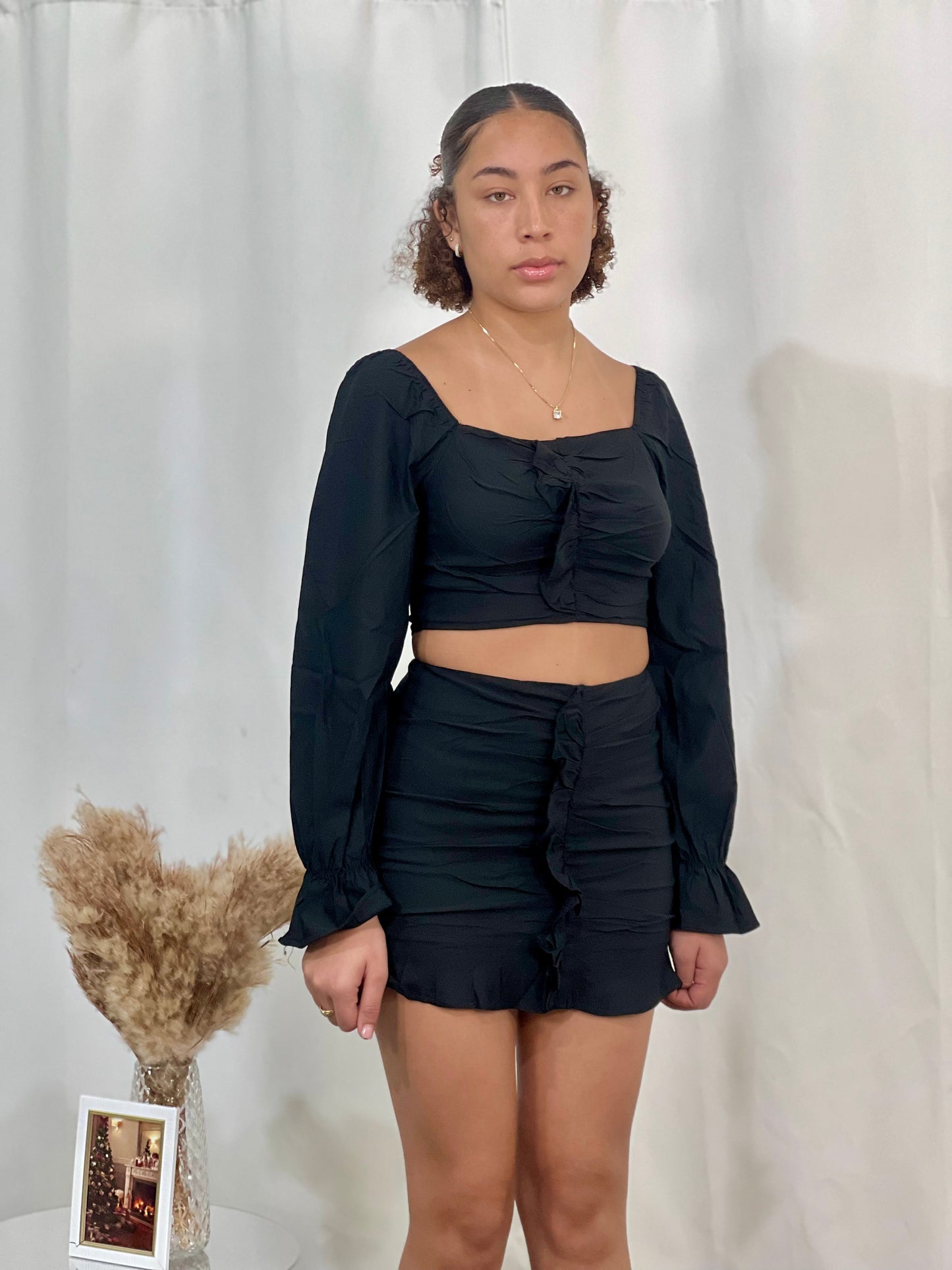 BLACK CUTESY 2 PC SKIRT SET