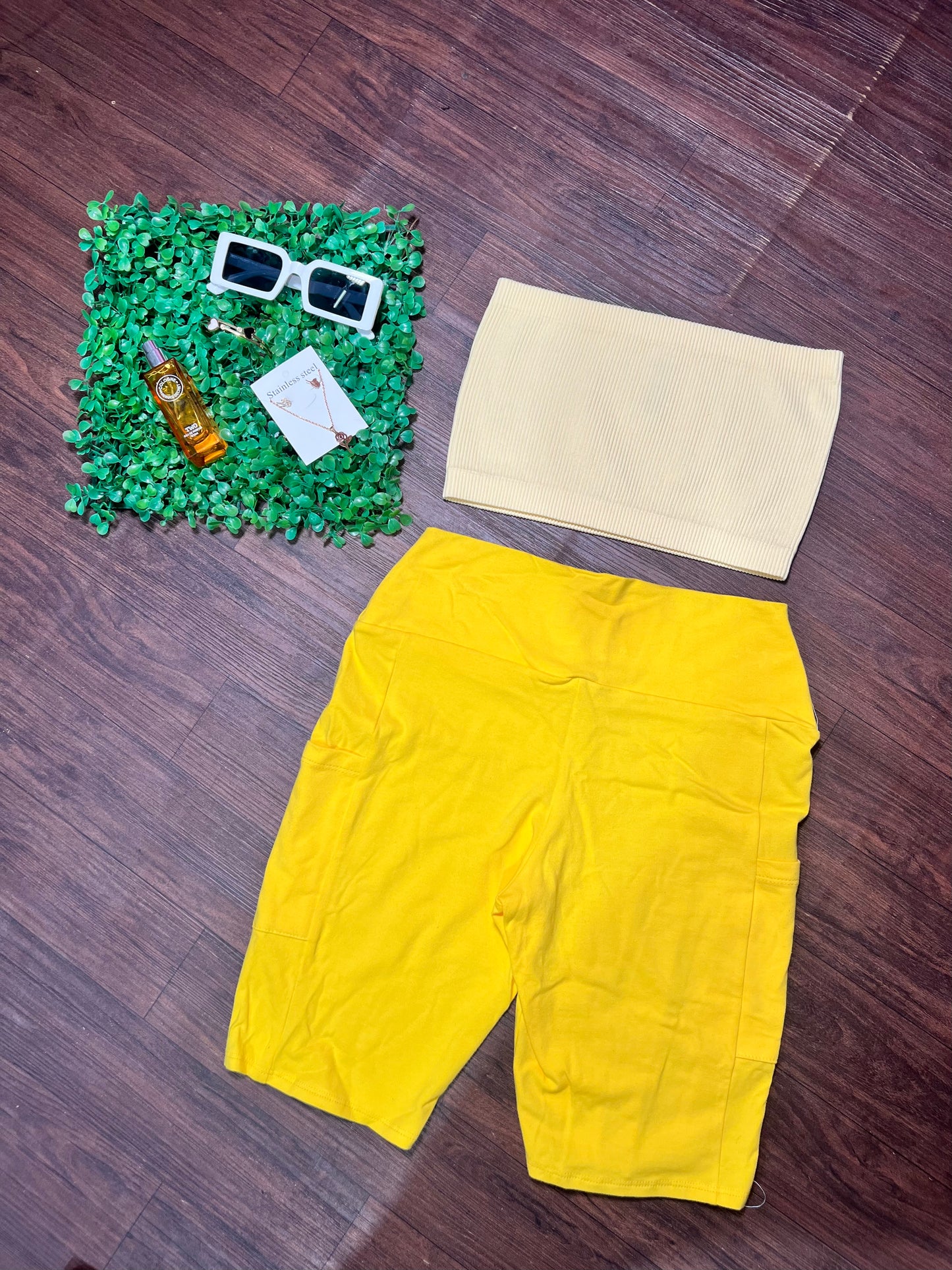 POCKET HIGH WAISTED BIKER SHORTS