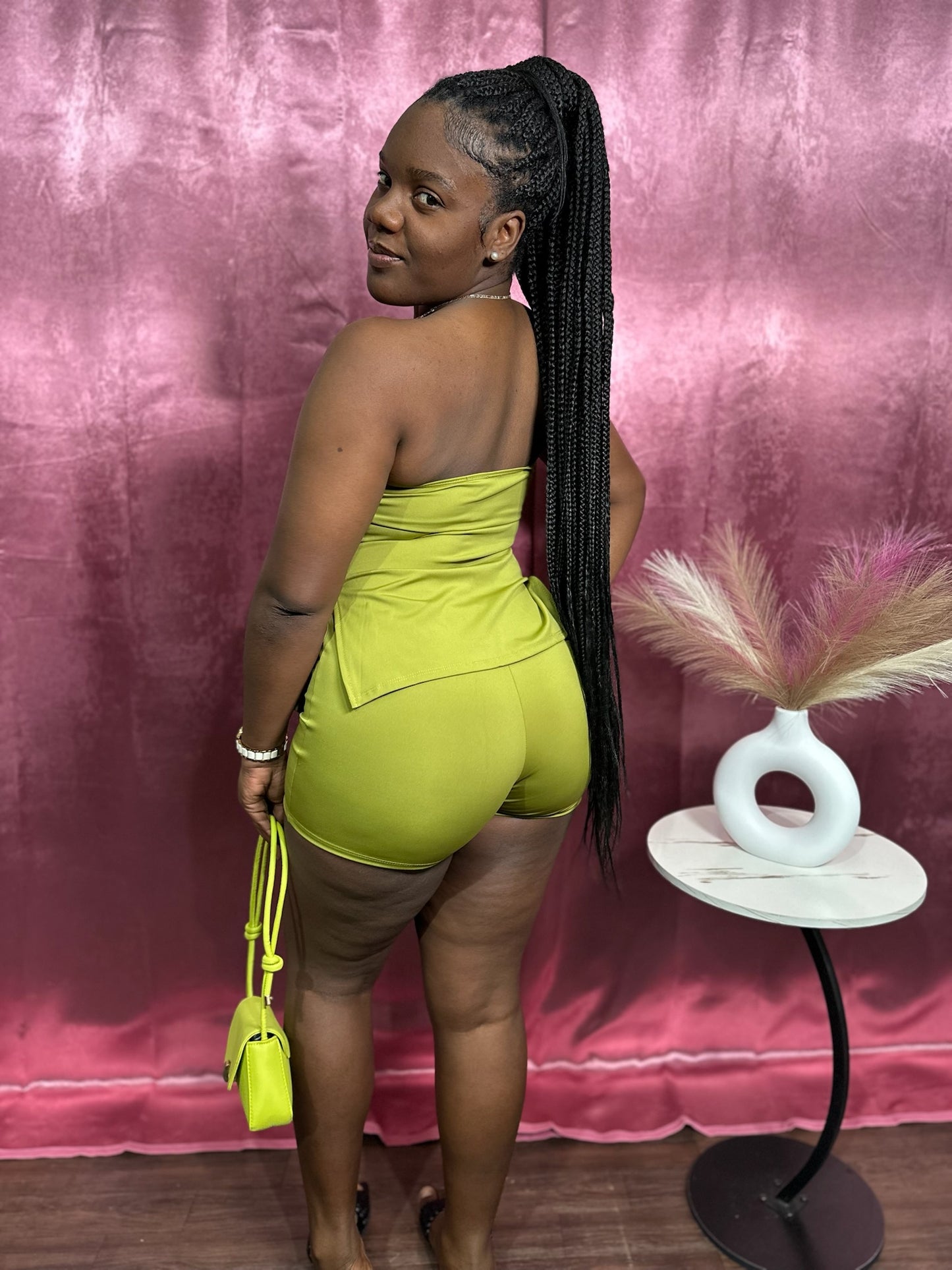 TEXTURED TUBE MINI SHORTS SET