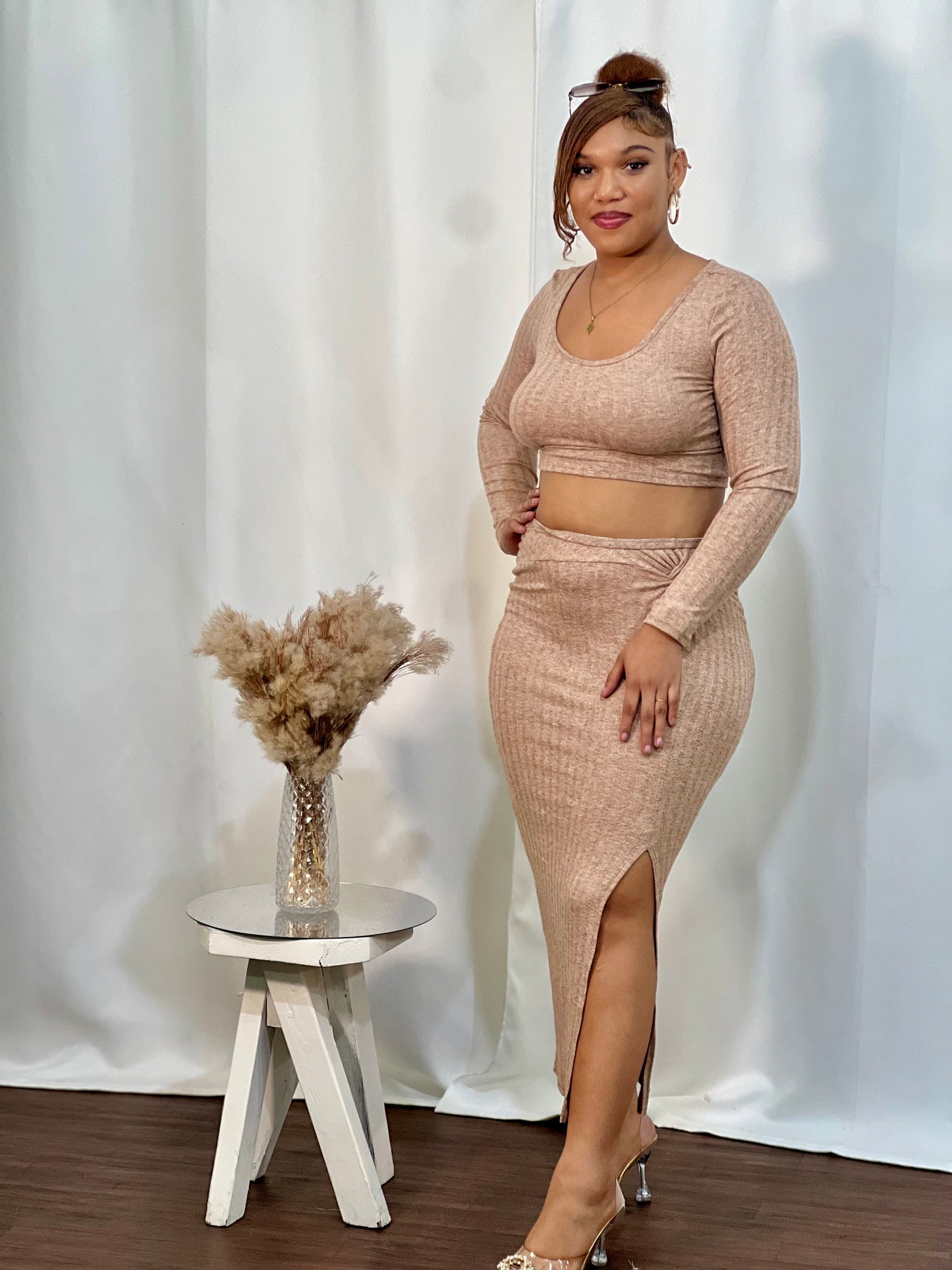 URBAN GODDESS RIBBED SKIRT SET